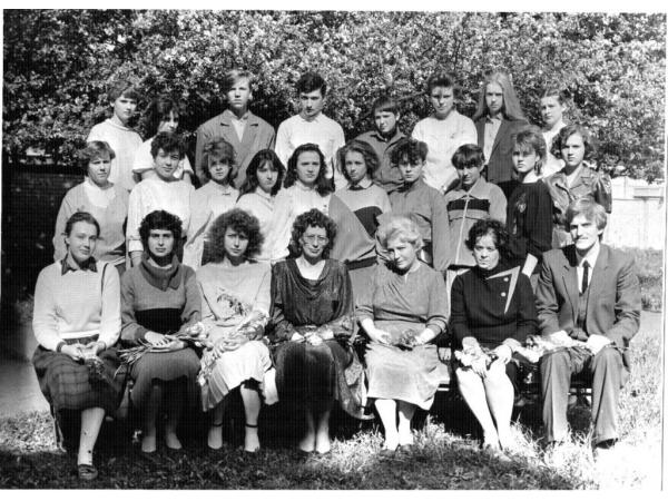 1987.jpg